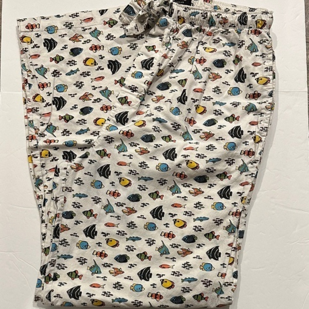 Liz Claiborne sleepwear, Colorful Fish Print Bottoms with pockets size medium
